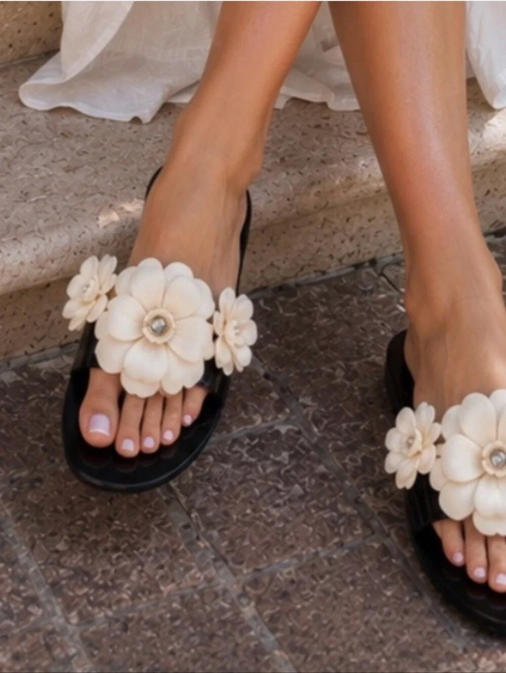 Kate Spade New York Jaylee Slide Sandals